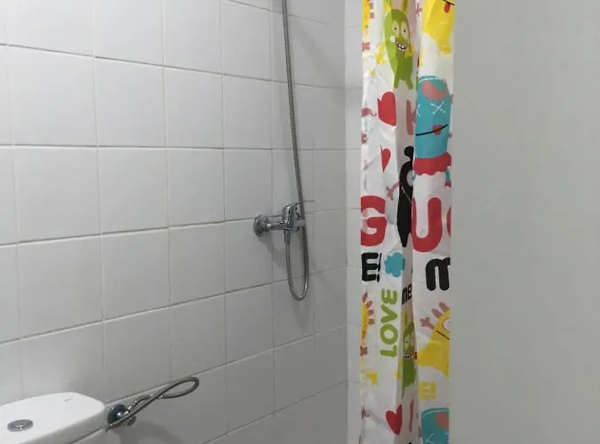 Apto Con Patio Y Barbacoa Bbq Picadores *