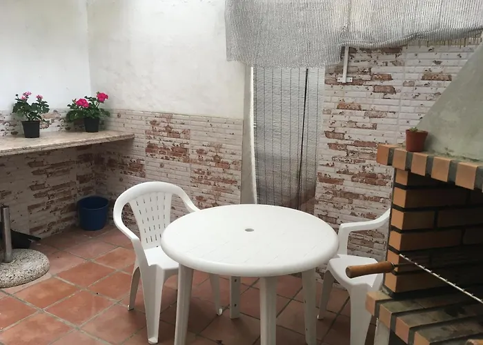 Apto Con Patio Y Barbacoa Bbq Picadores דירה קורדובה